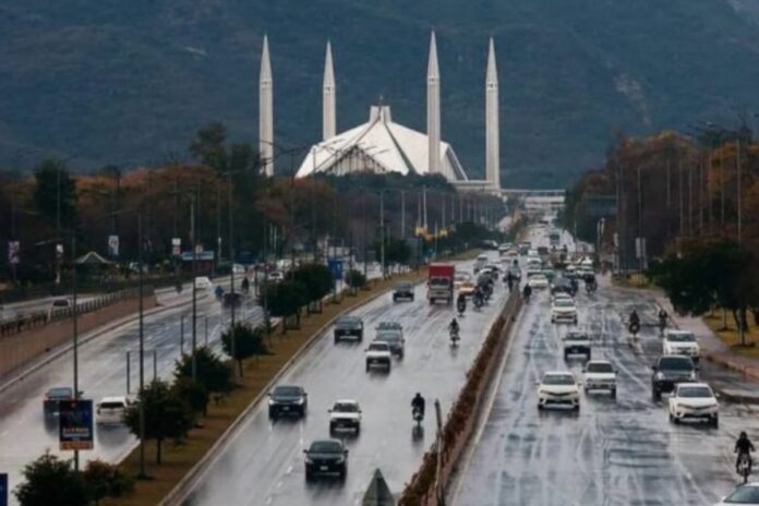 Chilly Weather Ahead: Rain and Snow Expected in Parts of Pakistan