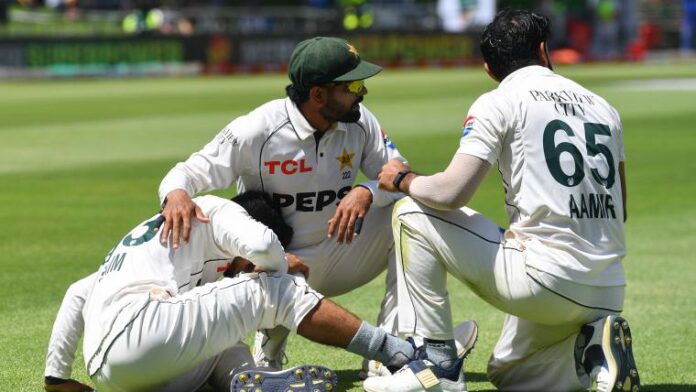 Pakistan Cricket Star Saim Ayub to Receive Advanced Ankle Treatment in London