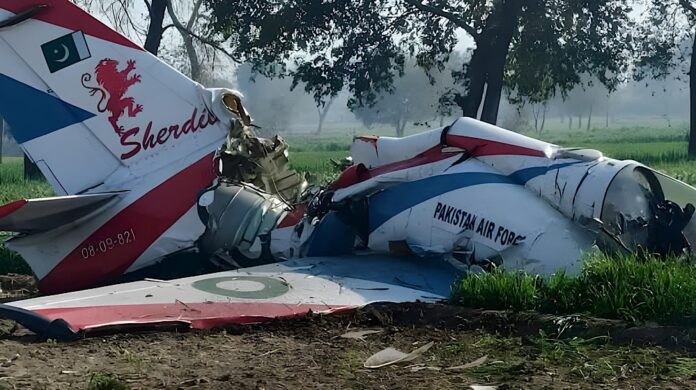 Pakistan Air Force Training Jet Crashes in Risalpur
